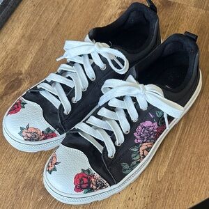 Black Floral Skechers Sneakers